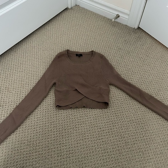 Tan Ribbed Crop Top - Picture 4 of 5